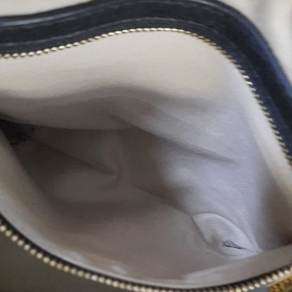 Tory Burch Black and Tan Structured Tote - Picture 4 of 9